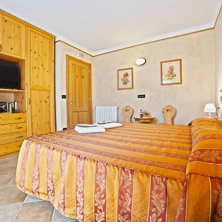 Grand Siva - Adults Only Aparthotel Santo Stefano dʼAveto
